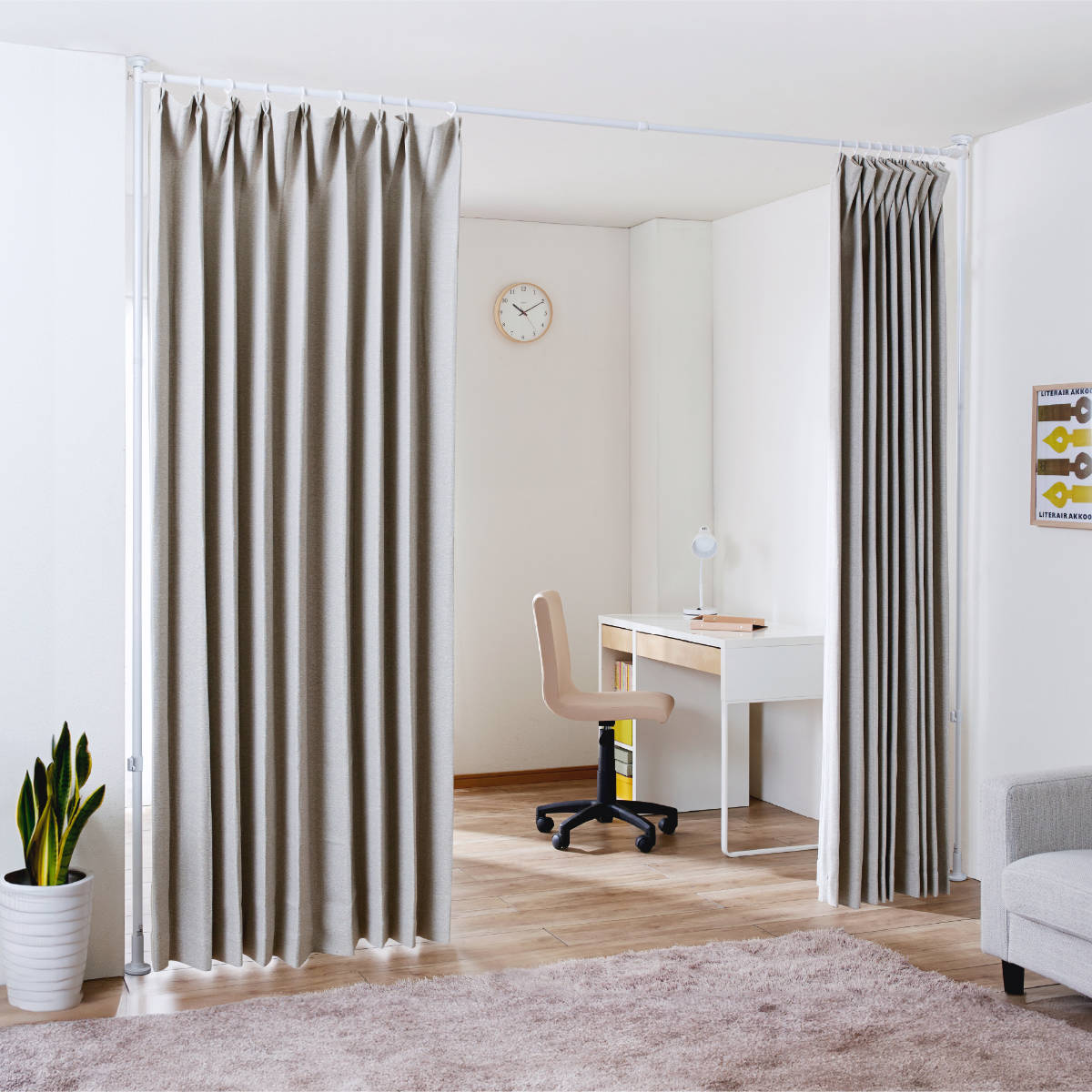 突っ張り カーテン間仕切り ワイド 幅180-287cm 工具不要 ( つっぱり カーテン カーテンポール 間仕切り 目隠し 伸縮 簡単設置 リング付き 突っ張り式 つっぱり式 パーテーション パーティション 簡単組立 カーテンリング )