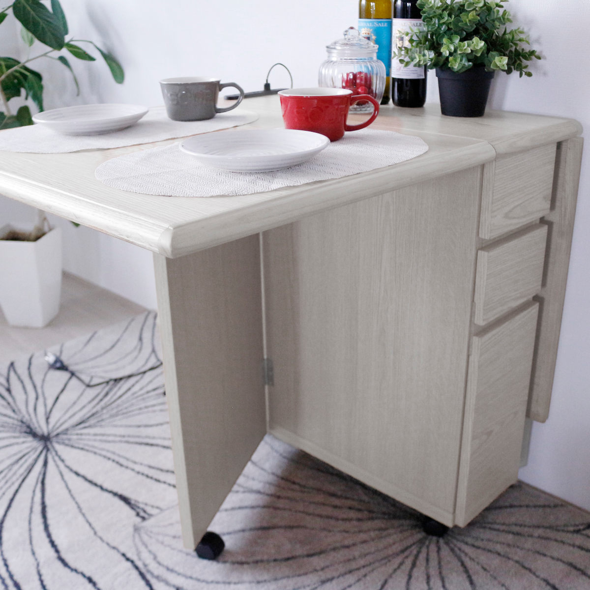 ダイニングテーブル 2人用 折りたたみ 幅31~135cm バタフライ USB付コンセント ( テーブル 食卓テーブル キャスター付き 収納 引き出し 木製 コンパクト 天板 伸長 折り畳み ダイニング 食卓 おしゃれ 省スペース 伸縮テーブル ) 【グレー】 グレー