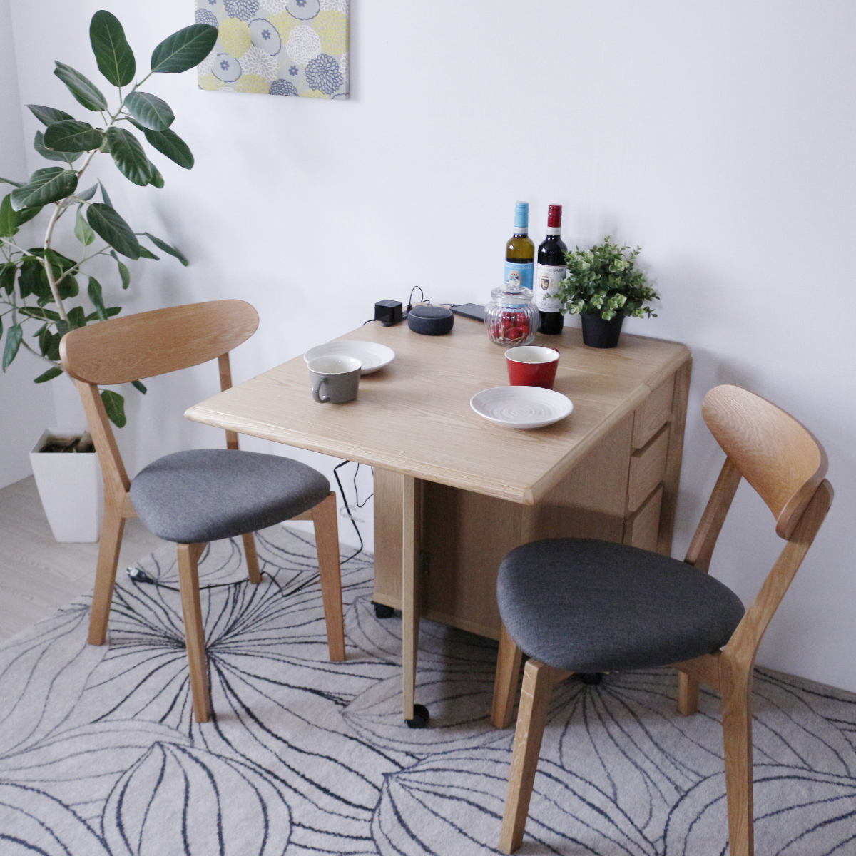 ダイニングテーブル 2人用 折りたたみ 幅31~135cm バタフライ USB付コンセント ( テーブル 食卓テーブル キャスター付き 収納 引き出し 木製 コンパクト 天板 伸長 折り畳み ダイニング 食卓 おしゃれ 省スペース 伸縮テーブル ) 【グレー】 グレー