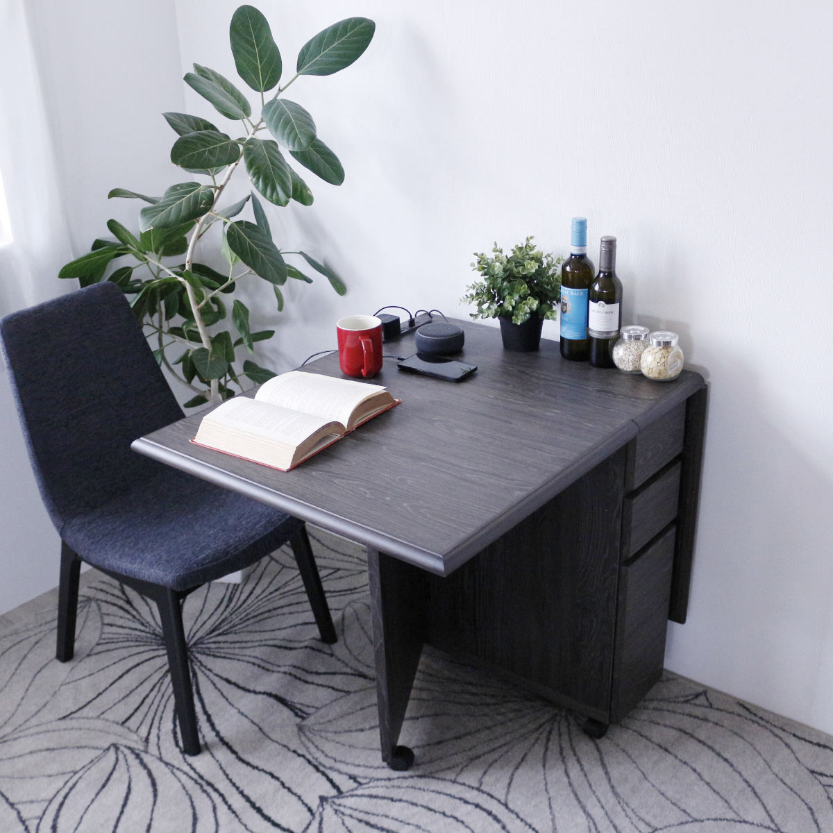 ダイニングテーブル 2人用 折りたたみ 幅31~135cm バタフライ USB付コンセント ( テーブル 食卓テーブル キャスター付き 収納 引き出し 木製 コンパクト 天板 伸長 折り畳み ダイニング 食卓 おしゃれ 省スペース 伸縮テーブル ) 【グレー】 グレー