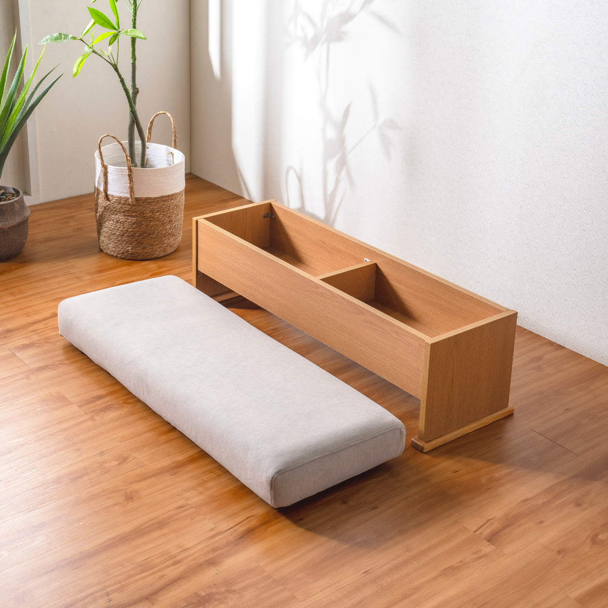 ダイニングベンチ 2人掛け 幅112cm 座面下収納付 ( ソファー ダイニング ベンチ 食卓椅子 木製 天然木 クッション チェア 椅子 カバーリング 撥水 ファブリック 傷に強い ダイニングチェア ) 【ライトブルー】 ライトブルー