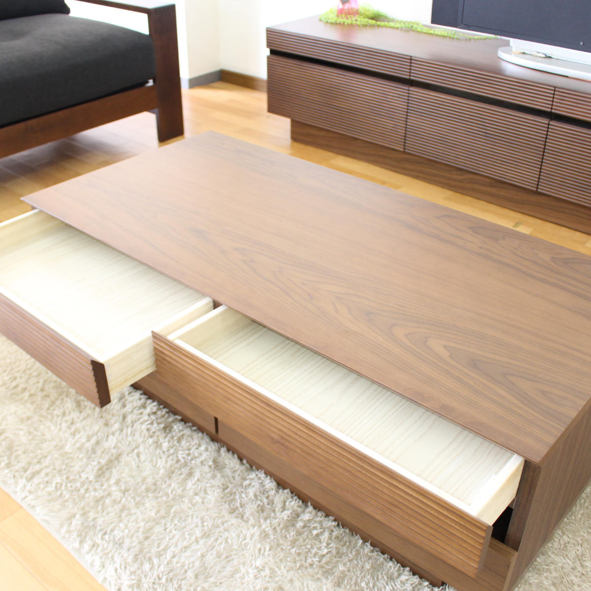 リビングテーブル 高さ37cm 天板長方形 引出し付 センターテーブル ( テーブル 机 リビング ローテーブル 木製 天然木 収納 大容量 引き出し スライド棚 長方形 完成品 コーヒーテーブル おしゃれ 木製テーブル ) 【ブラウン】 ブラウン