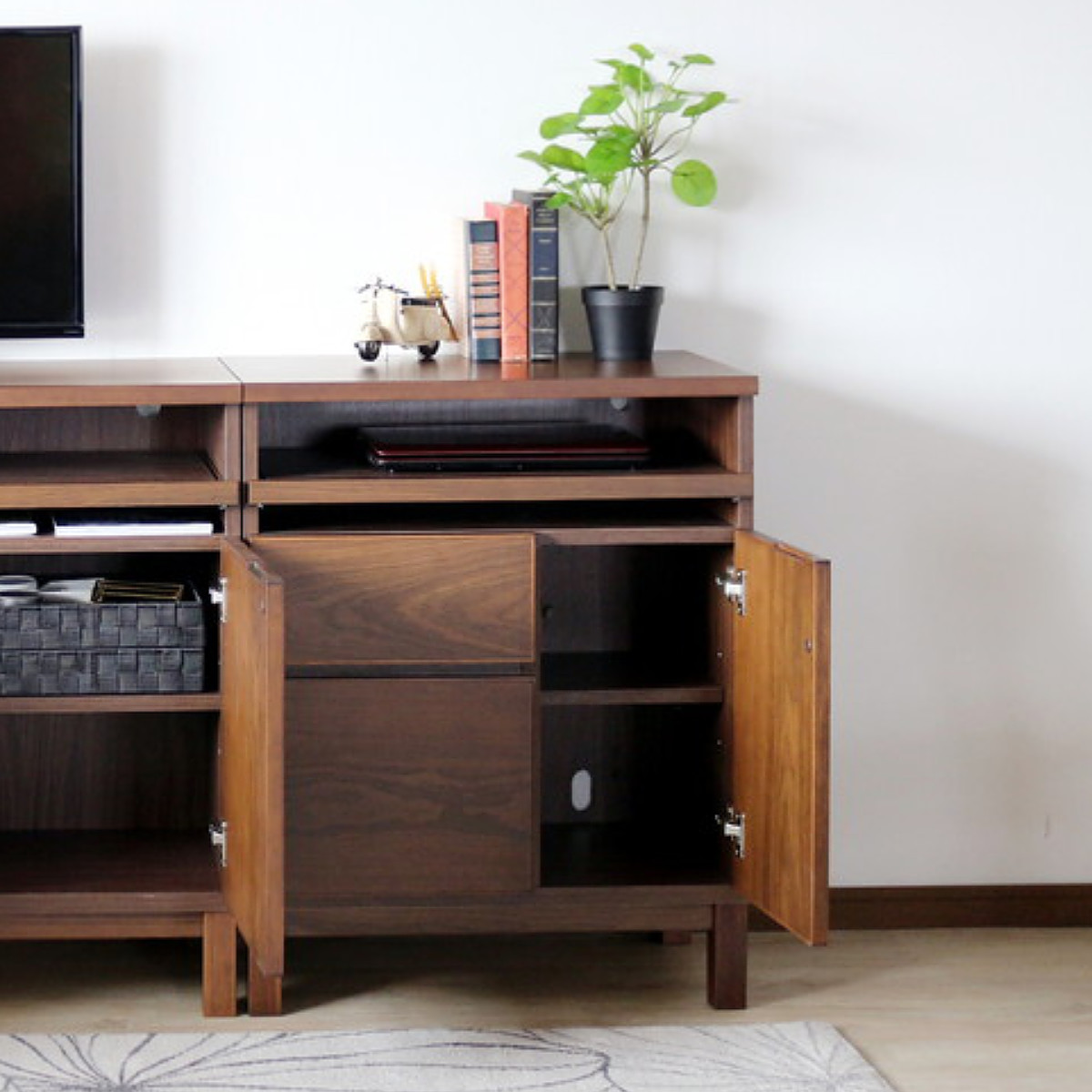 サイドボード 幅70cm テーブル付 背面化粧 フルスライドレール 完成品 ( 棚 ラック 引き出し スライドテーブル 省スペース 作業台 家事机 ビューロー デスク ウォールナット ナチュラル ) 【ナチュラル】 ナチュラル