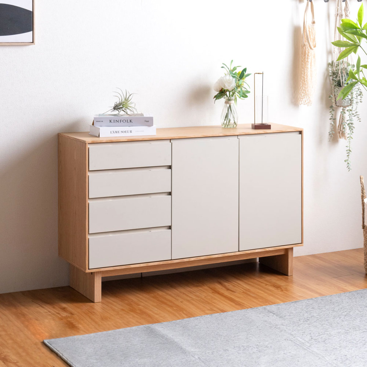 サイドボード 幅120cm 背面化粧 フルスライドレール 天然木 完成品 ( 棚 ラック 引き出し A4対応 収納 可動棚 ニュアンス くすみカラー リビングボード 4段 省スペース ツートンカラー お掃除ロボット対応 )