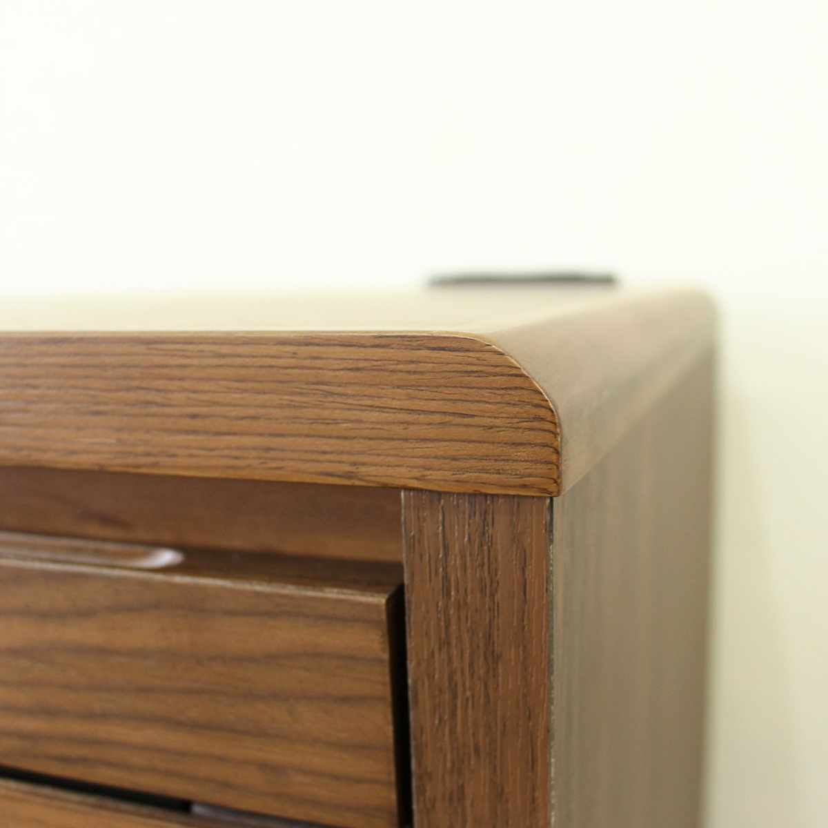 テレビ台 幅140cm 背面化粧 リモコンOK 天然木 完成品 ( ローボード 引出し ラック 棚 収納 フラップ扉 リビングボード 省スペース お掃除ロボット対応 ウォールナット ナチュラル ) 【ウォールナット】 ウォールナット