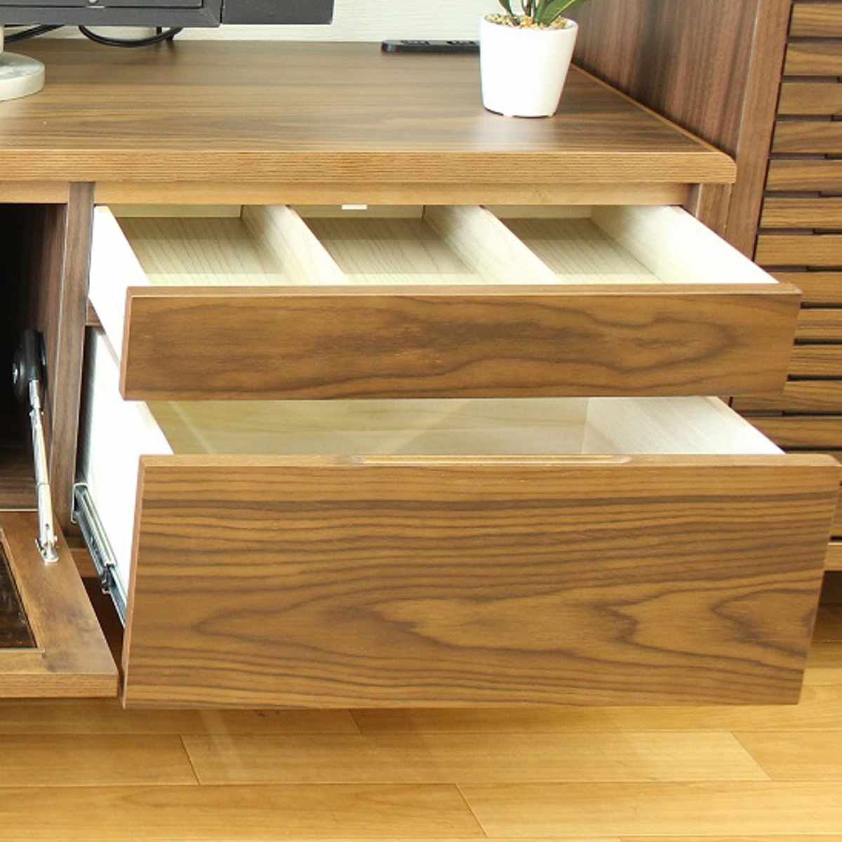 テレビ台 幅200cm 背面化粧 リモコンOK 天然木 完成品 ( ローボード 引出し ラック 棚 収納 フラップ扉 リビングボード 省スペース お掃除ロボット対応 ウォールナット ナチュラル ) 【ナチュラル】 ナチュラル