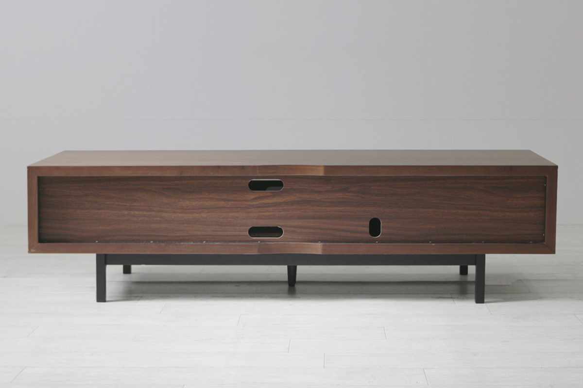 テレビ台 幅150cm 脚付き リモコンOK 天然木 完成品 ( ローボード 引出し ラック 棚 収納 フラップ扉 リビングボード 省スペース お掃除ロボット対応 グレー ウォールナット ) 【ウォールナット】 ウォールナット