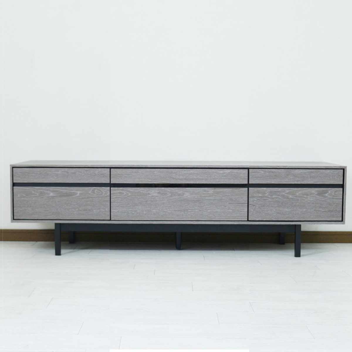 テレビ台 幅150cm 脚付き リモコンOK 天然木 完成品 ( ローボード 引出し ラック 棚 収納 フラップ扉 リビングボード 省スペース お掃除ロボット対応 グレー ウォールナット ) 【ウォールナット】 ウォールナット