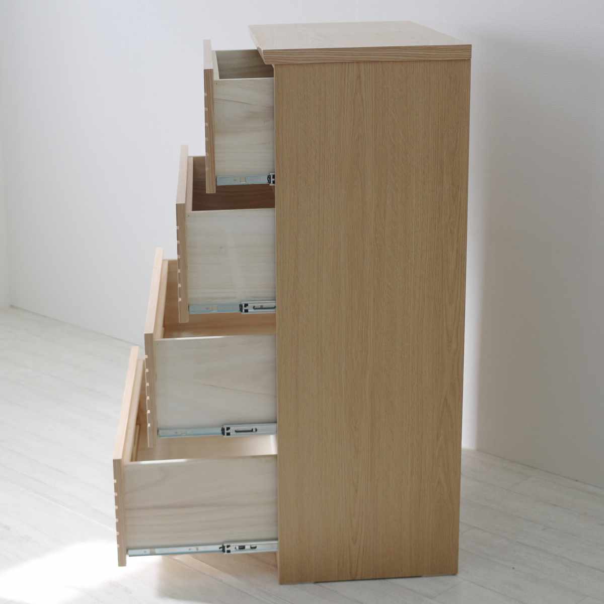 ハイチェスト 幅80cm 4段 フルオープン 天然木 完成品 ( チェスト ハイタイプ 衣類収納 棚 ラック フルスライドレール 木製 リビングボード 4杯 ナチュラル ウォールナット 背面化粧 桐 収納 ) 【ウォールナット】 ウォールナット