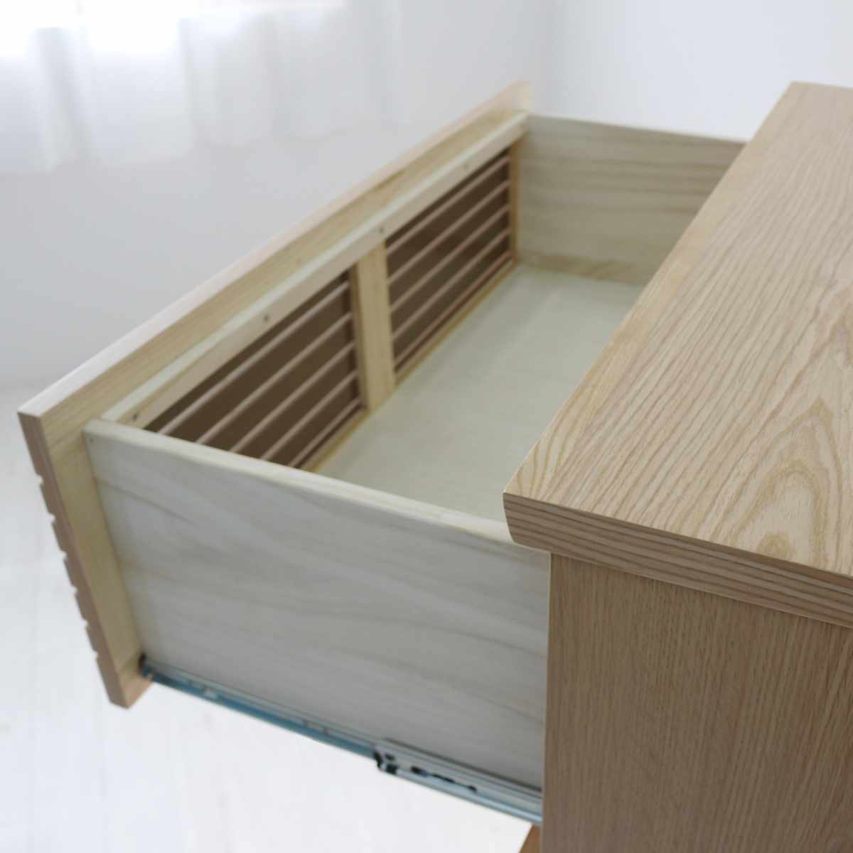 ハイチェスト 幅80cm 4段 フルオープン 天然木 完成品 ( チェスト ハイタイプ 衣類収納 棚 ラック フルスライドレール 木製 リビングボード 4杯 ナチュラル ウォールナット 背面化粧 桐 収納 ) 【ウォールナット】 ウォールナット