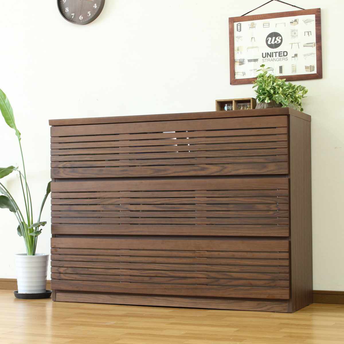 ローチェスト 幅120cm 3段 フルオープン 天然木 完成品 ( チェスト ロータイプ 衣類収納 棚 ラック フルスライドレール 木製 リビングボード 4杯 ナチュラル ウォールナット 背面化粧 桐 収納 ) 【ナチュラル】 ナチュラル