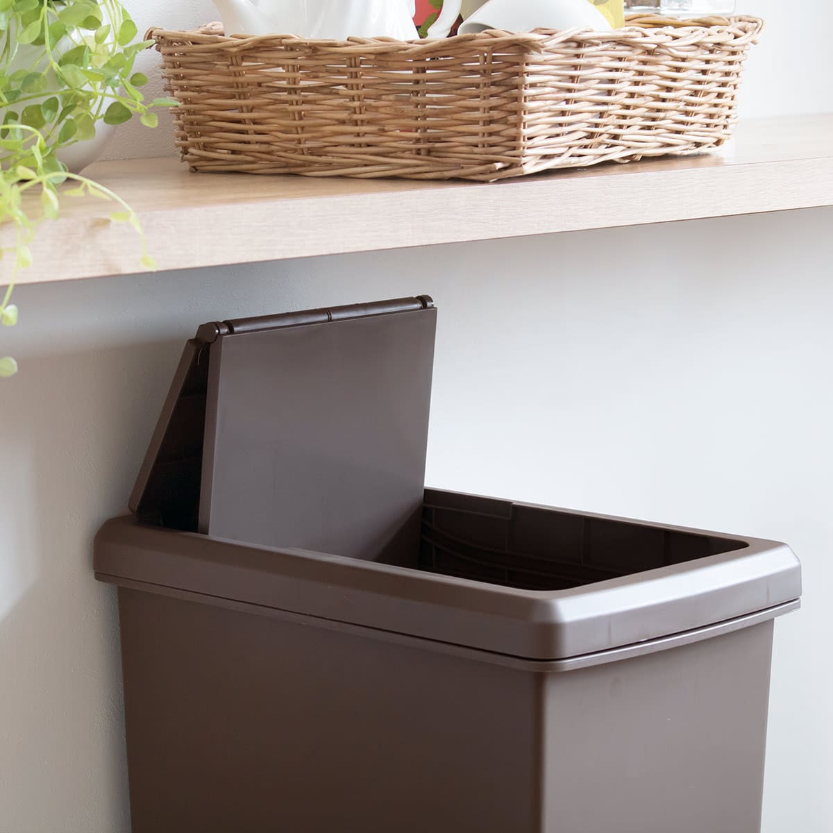 ゴミ箱 30L 同色2個セット スライドペール 無地 ( ごみ箱 30リットル スライド 蓋つき プラスチック キャスター 2個セット ダストボックス 蓋付き 袋 見えない スライド式 キッチン 台所 おしゃれ ) 【アイボリー】 アイボリー