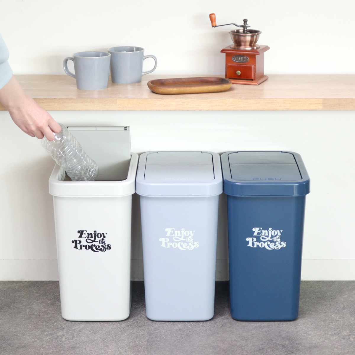 ゴミ箱 18L スライドペール 同色2個セット ふた付き ( ごみ箱 18リットル 18l ダストボックス 蓋つき スライド 小さめ 分別 コンパクト シンプル リビング キッチン 幅17 袋止め付き 袋 見えない カウンター下 北欧 省スペース ) 【ミルクティーベージュ】 ミルクティーベージュ