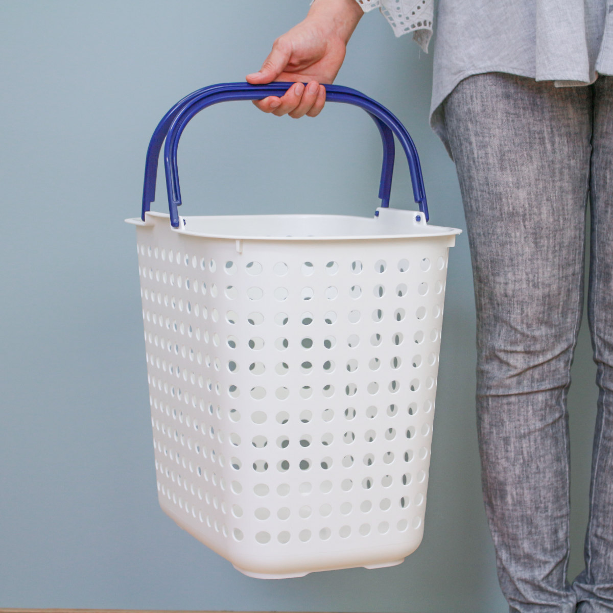 ランドリーバスケット 深型 ドットバスケット 洗濯かご バスケット ( ランドリーボックス 脱衣かご ドット 日本製 コンパクト ハンドル付き 持ち手 取っ手 プラスチック 通気性 おもちゃ 物入れ 片付け 買い物かご ) 【カーキ】 カーキ