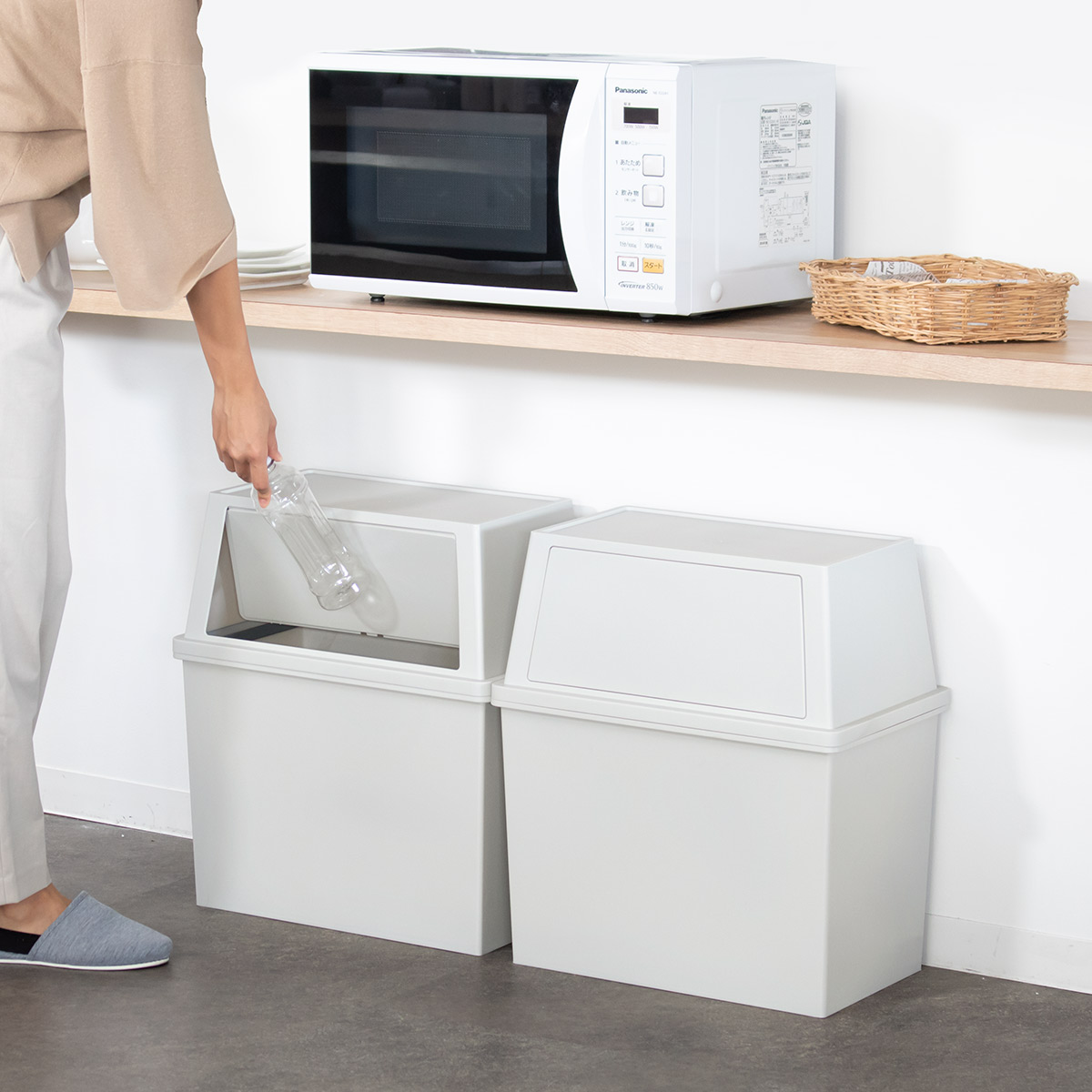 ゴミ箱 30L ワイド 積み重ね ( ごみ箱 30リットル 分別 奥行28 ふた付き キッチン ダストボックス スタッキング フロント プッシュ ふた付 前開き 蓋付き プラスチック製 くずかご ダストBOX 分別ゴミ箱 分別ごみ箱 シンプル ) 【クールグレー】 クールグレー