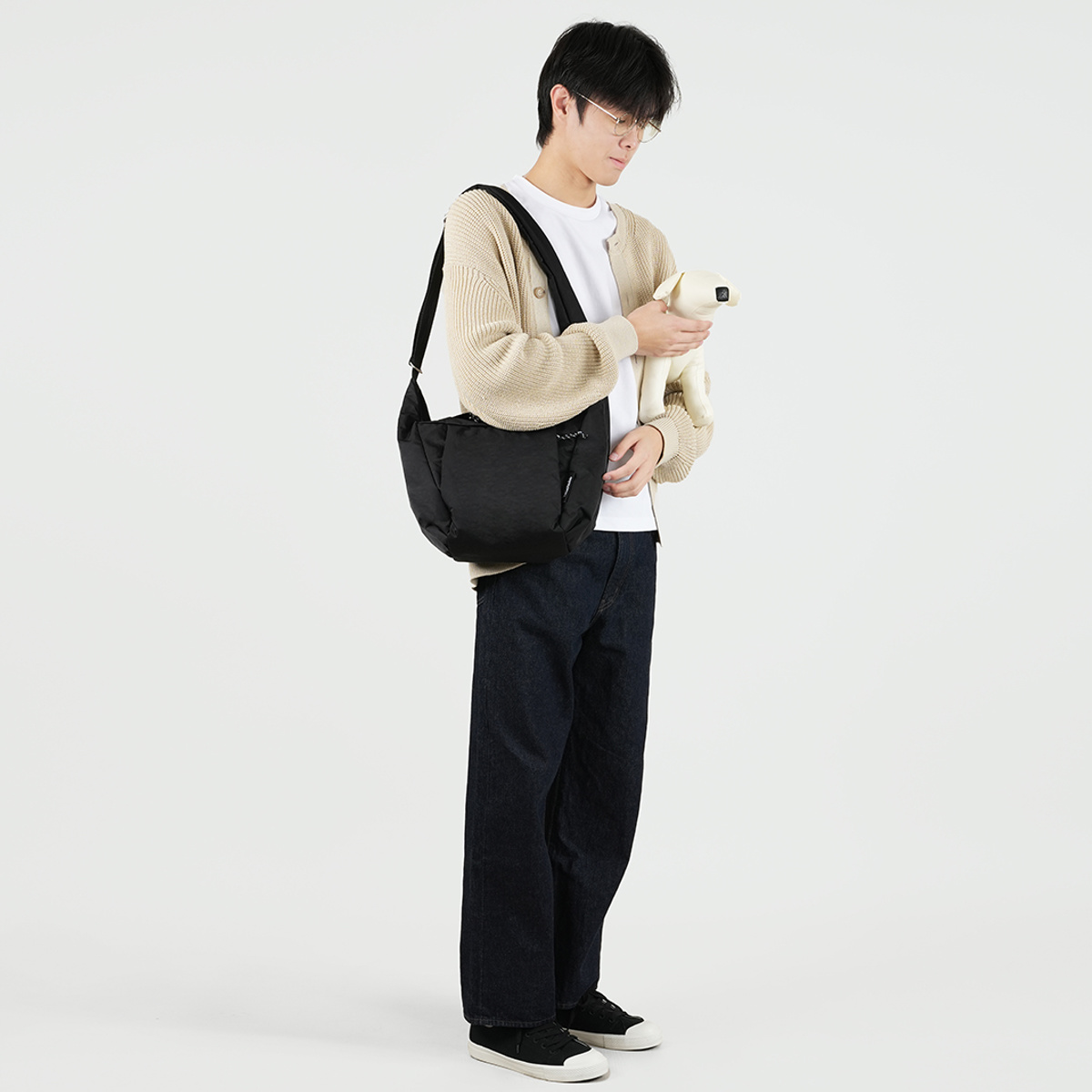 【26年SS新色】 ショルダーバッグ hellolulu マイルズ MILES ( ハロルル バッグ ショルダー クロスボディ レディース メンズ 軽い 撥水 ナイロン クロスバッグ 斜め掛け 肩掛け ファスナー コンパクト おしゃれ ) 【MossBlack】 MossBlack