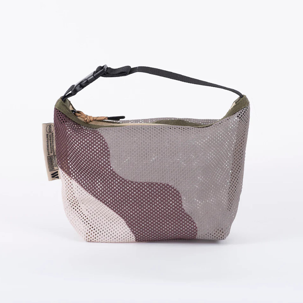 ポーチ シンプル WKD MESH J POUCH 3COL （ 持ち手付き 長さ調節 バッグ 手提げ かばん 鞄 軽い ファスナー式 持ち運び メッシュポーチ バッグインバッグ インナーバッグ おしゃれ 迷彩柄 メンズ レディース ）