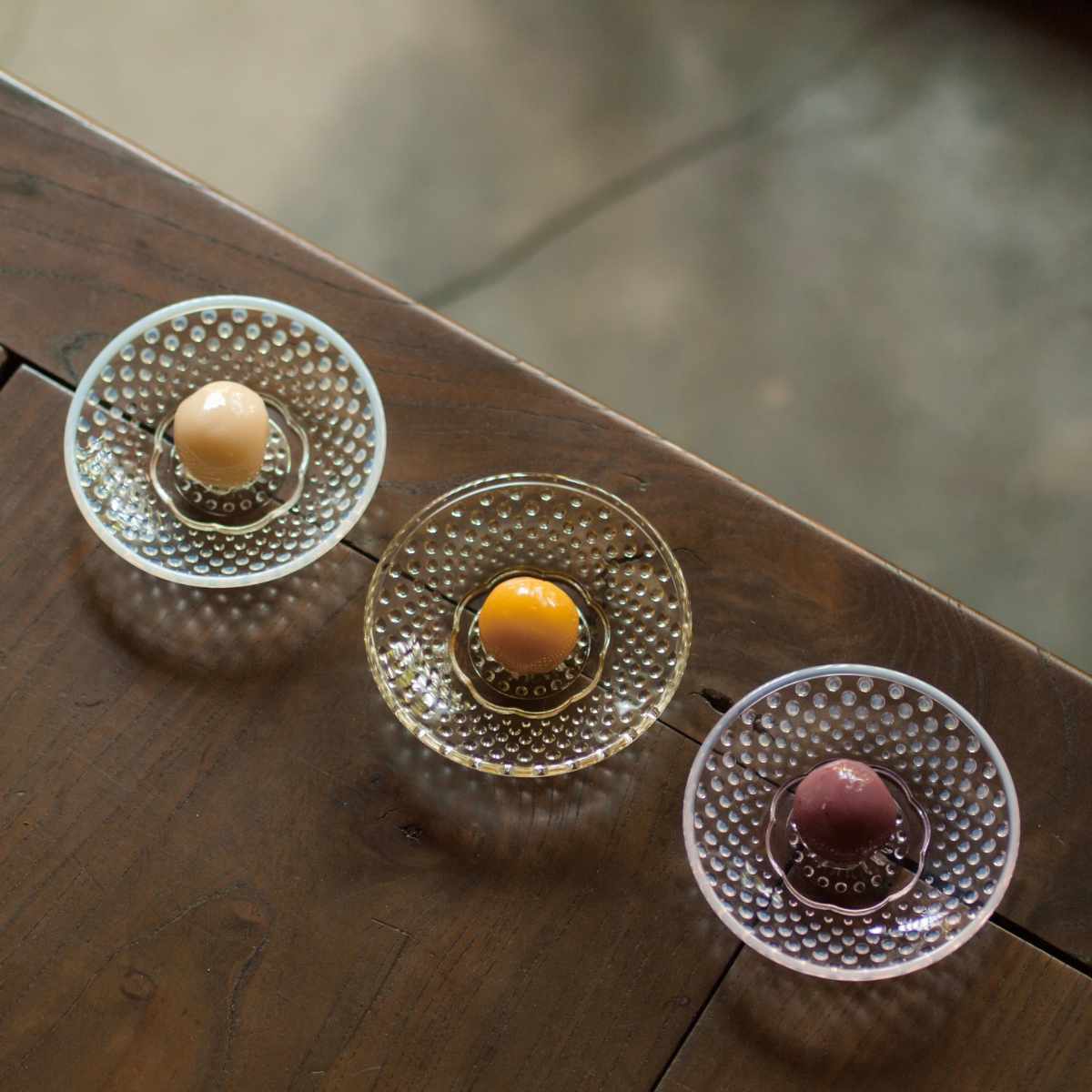 廣田硝子 タンブラー 200ml あられタンブラー ( ガラス 日本製 クリア グラス コップ カップ ガラスコップ おしゃれ かわいい お茶 ジュース デザート 冷菓子 アイス デザートカップ お酒 ロックグラス アルコール ) 【古代色】 古代色