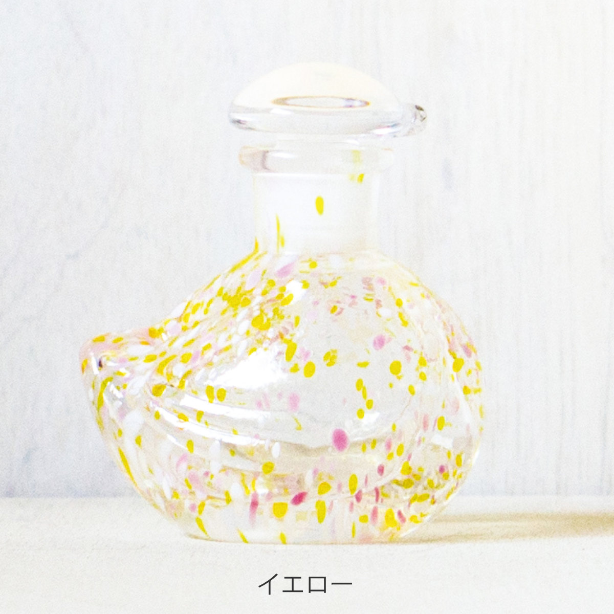 廣田硝子 醤油差し 80ml ガラス製 都鳥 小鳥醤油差し 日本製 ( しょうゆ差し 醤油さし 醤油入れ ガラス 醤油注ぎ 醤油ディスペンサー しょうゆさし 液だれしない 調味料ボトル 調味料入れ おしゃれ ) 【イエロー】 イエロー