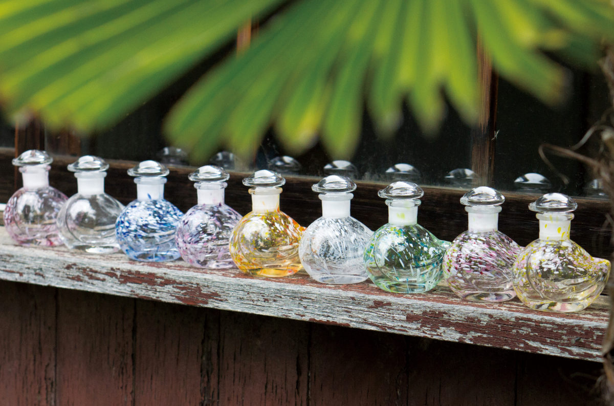 廣田硝子 醤油差し 80ml ガラス製 都鳥 小鳥醤油差し 日本製 ( しょうゆ差し 醤油さし 醤油入れ ガラス 醤油注ぎ 醤油ディスペンサー しょうゆさし 液だれしない 調味料ボトル 調味料入れ おしゃれ ) 【イエロー】 イエロー