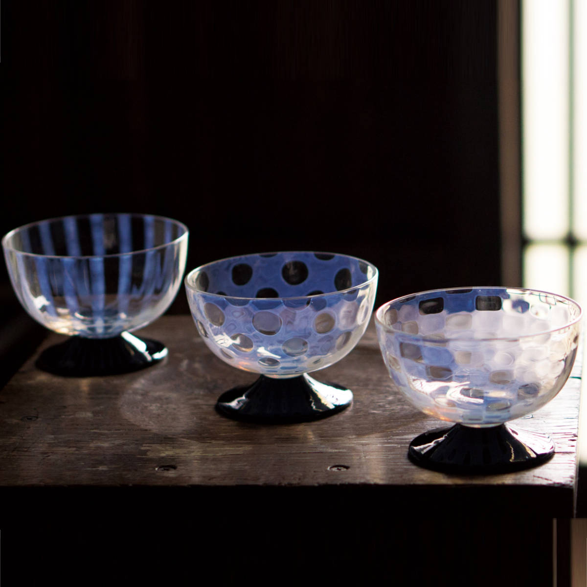 廣田硝子 グラス 氷コップ 市松 黒 ( ガラス 日本製 盃 酒器 コップ デザート かき氷 食器 器 皿 おしゃれ 大正浪漫硝子 レトロ ) 【十草】 十草