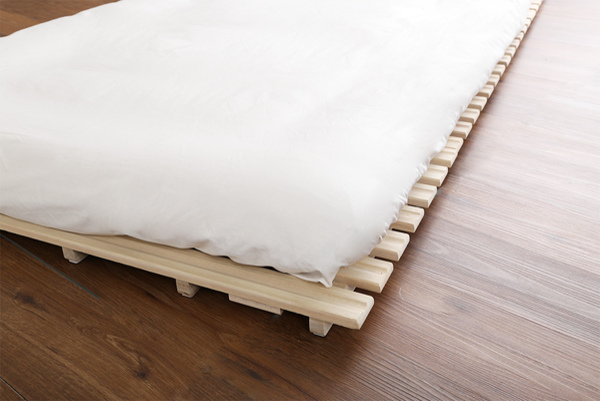すのこベッド シングル 2つ折り式 桐 桐すのこ シングルサイズ スノコベッド ( すのこ スノコ マット 折りたたみ すのこマット すのこベット ベッド 折りたたみベッド 除湿 湿気 カビ ダニ 対策 折り畳み 布団干し )