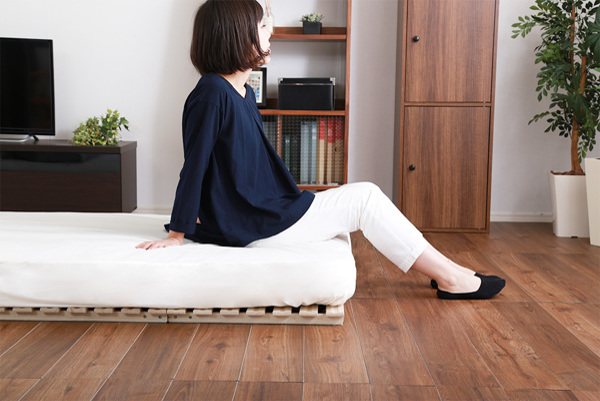 すのこベッド シングル 2つ折り式 桐 桐すのこ シングルサイズ スノコベッド ( すのこ スノコ マット 折りたたみ すのこマット すのこベット ベッド 折りたたみベッド 除湿 湿気 カビ ダニ 対策 折り畳み 布団干し )