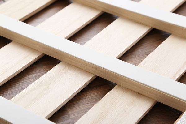 すのこベッド セミダブル 4つ折り式 桐 桐すのこ セミダブルサイズ スノコベッド ( すのこ スノコ マット 折りたたみ すのこマット すのこベット ベッド 折りたたみベッド 除湿 湿気 カビ ダニ 対策 折り畳み 布団干し )