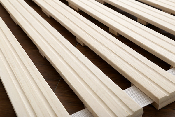 すのこベッド セミダブル ロール式 桐 桐すのこ セミダブルサイズ スノコベッド ( すのこ スノコ マット ロール すのこマット すのこベット ベッド 折りたたみベッド ベット 除湿 湿気 カビ ダニ 対策 折りたたみ )