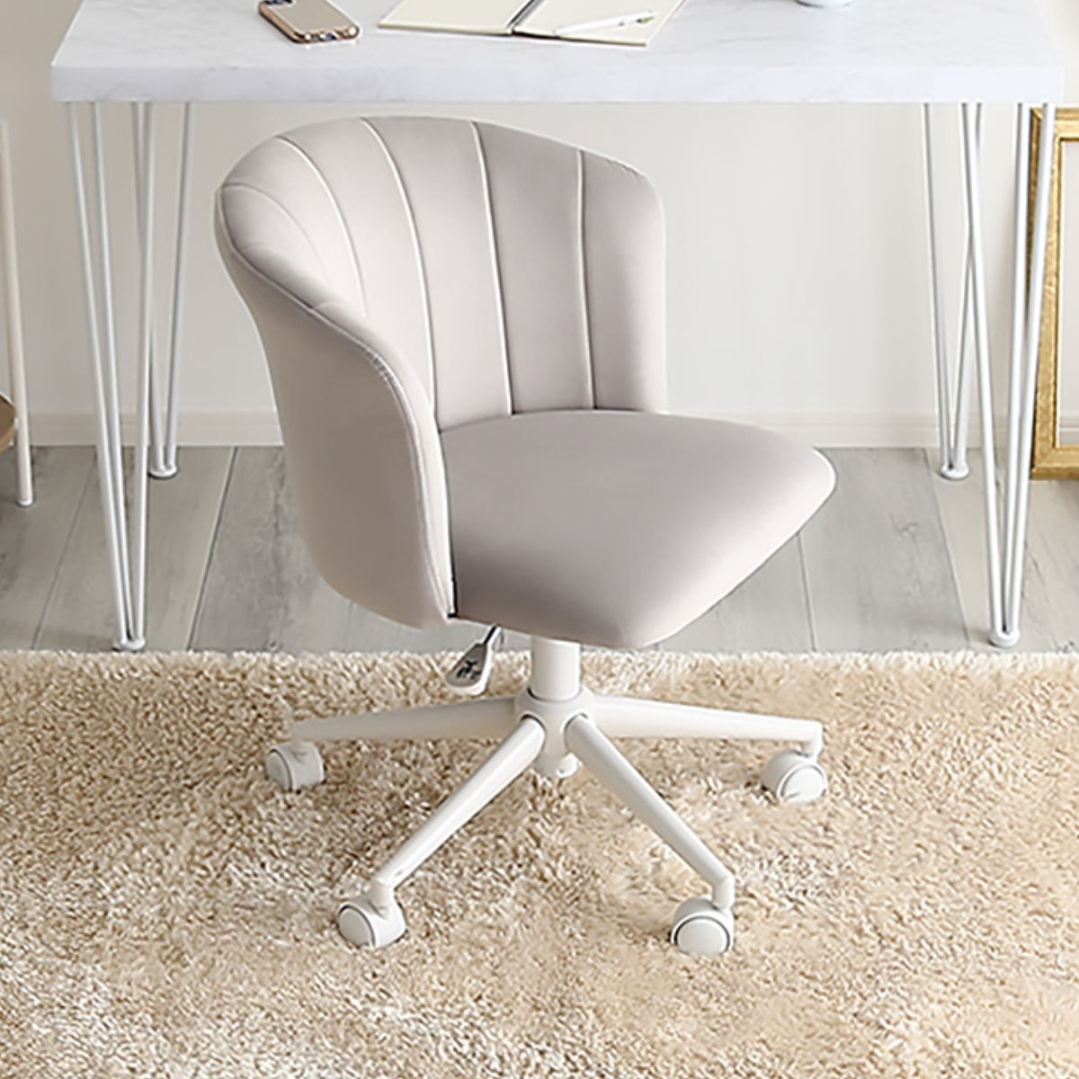 大人かわいいチェア Cherie オフィスチェア 昇降式 座面高44~52.5cm ワークチェア ( パソコンチェア キャスター付き 学習椅子 高さ調節 回転 勉強椅子 スウェード調 ふかふか 可愛い イス 椅子 いす オフィス 在宅 座面 広い 深い ) 【ピンク】 ピンク