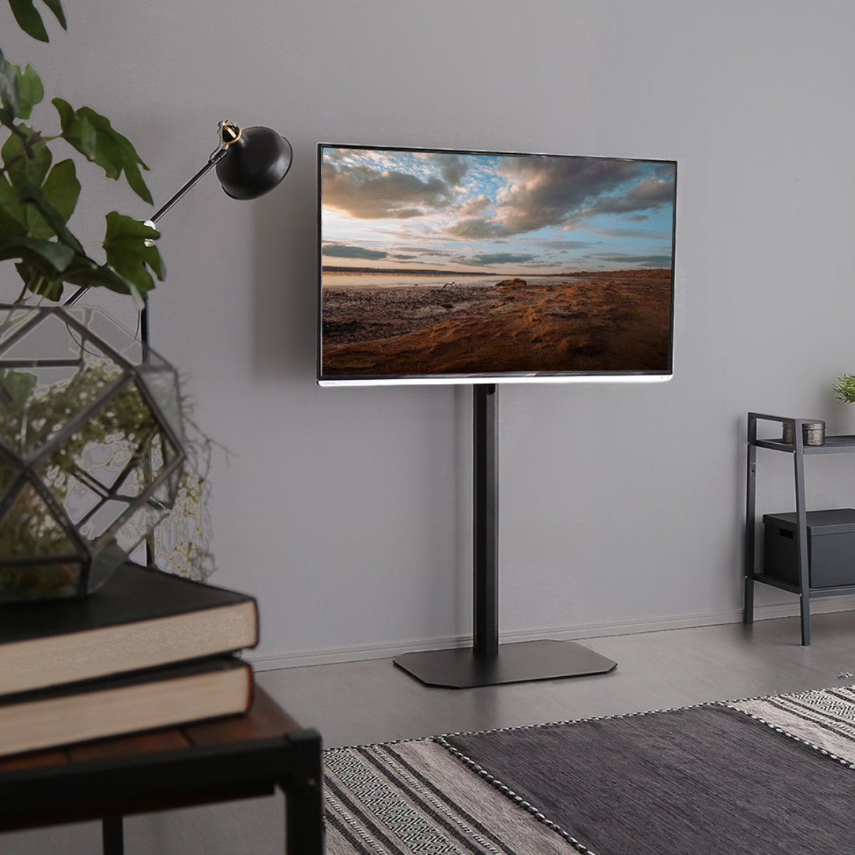 テレビスタンド Rosalie 32~65インチ対応 壁寄せ 首振り ハイタイプ ( 耐震 テレビ台 スタンド コーナー型 スイング 高さ調整可能 壁面 壁掛け風 240度回転 コーナー ) 【ホワイト】 ホワイト