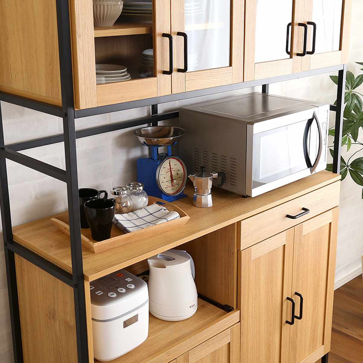 食器棚 幅122.6cm 木目調 2口コンセント付き スライド棚 引き出し 可動棚 ( レンジ台 キッチン収納 家電 キッチン 大容量 作業台 食器 カトラリー キッチン小物 スライドレール ) 【ホワイトオーク】 ホワイトオーク