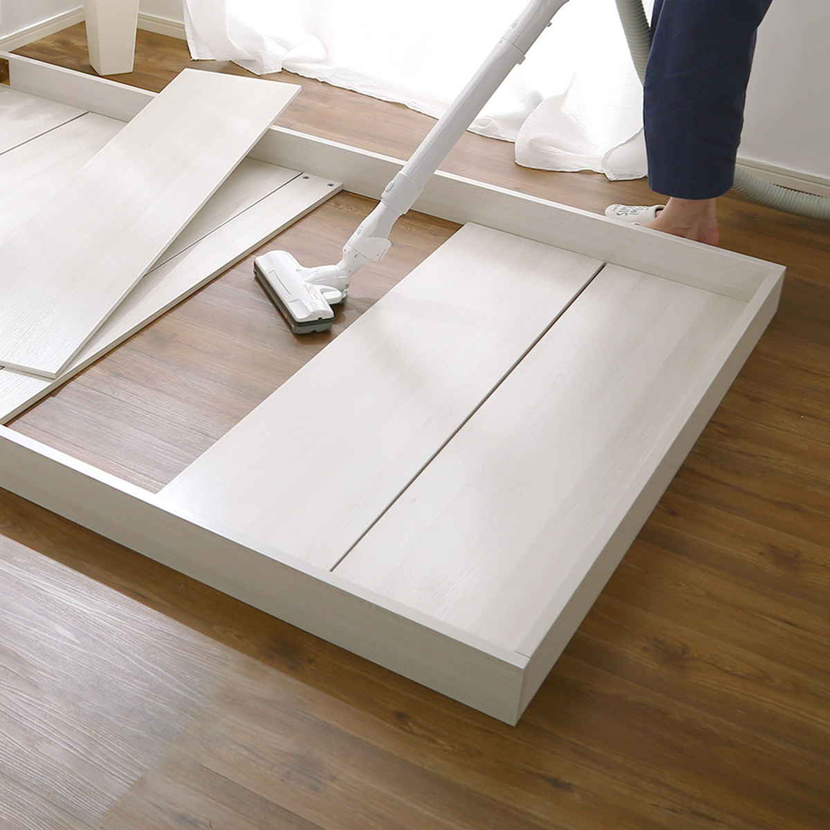 デザインフロアベッド ボンネルコイルマットレスセット シングル ( ベッド コンセント付 抗菌 防臭 マットレスセット ボンネルコイル 厚さ15cm ロースタイル デザインベッド ブラックオーク オーク ウォールナット ホワイトオーク ) 【ホワイトオーク×シルバー】 ホワイトオーク×シルバー