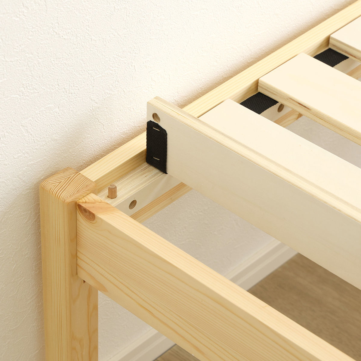 組立簡単ベッド セミシングル ボンネルコイルマットレス付き ( ベッド 組立簡単 天然木 高耐荷重 マットレスセット 2分で完成 耐荷重300kg 工具不要 お掃除ロボット対応 ) 【ナチュラル×シルバー】 ナチュラル×シルバー