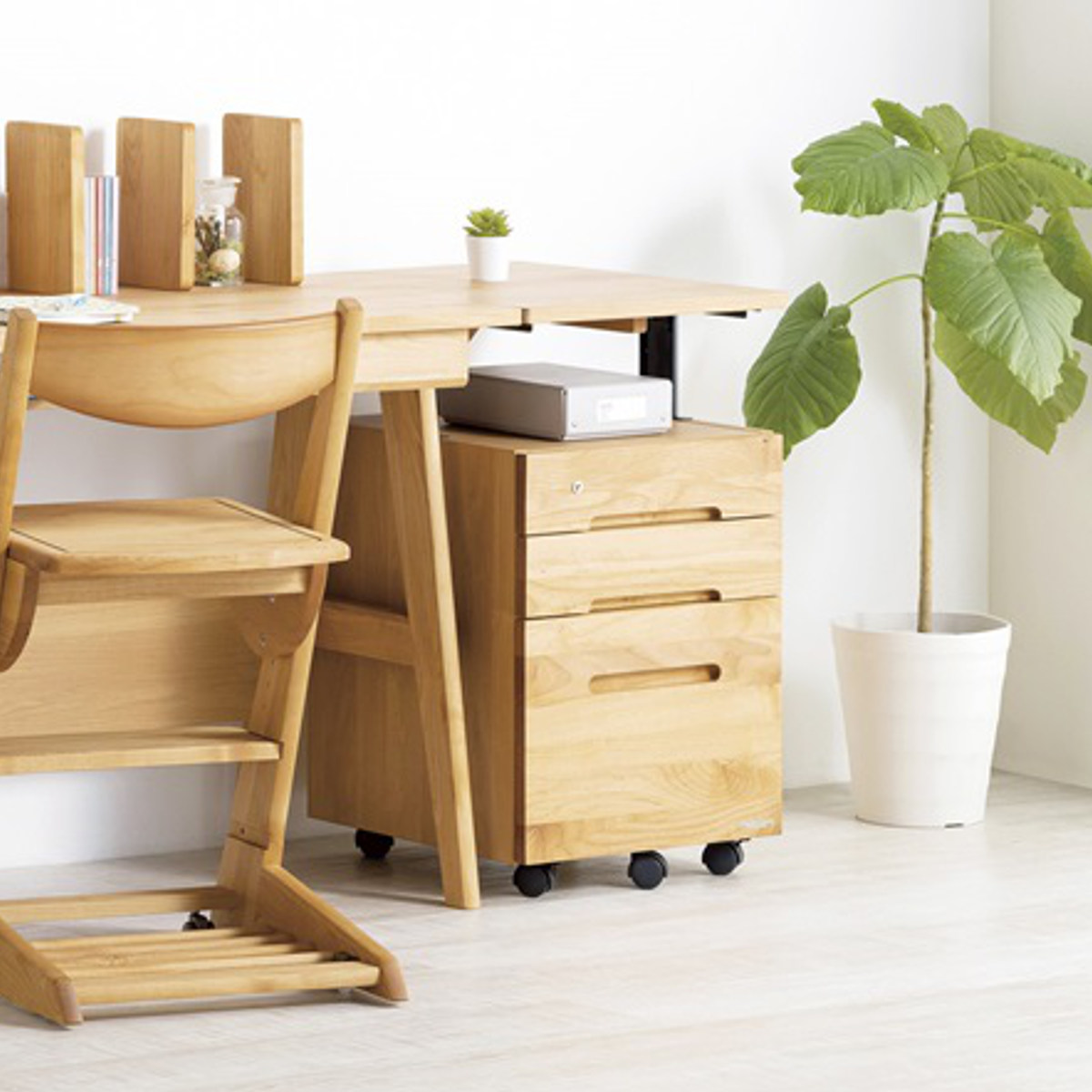 デスクワゴン キャスター付 3段 幅42.1cm 学習机用 共通袖 ( 鍵付き 引き出し デスク横 ワゴン 学習ワゴン サイドワゴン 無垢 木製 日本製 木目 リビング学習 リビング 北欧 ナチュラル )