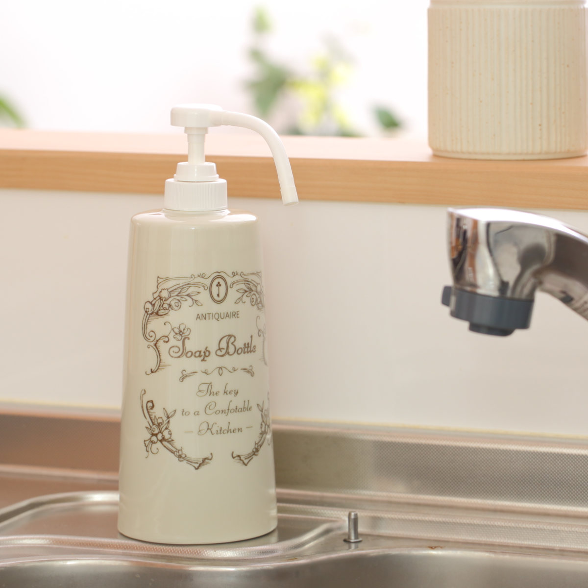 石鹸ボトル 600ml アンティケール キッチン ソープボトル 陶器 ( ディスペンサー ボトル 洗剤 ソープ 詰替えボトル 詰め替え用 600 日本製 陶器製 ハンドソープ アルコール ロングノズル プッシュ 容器 リキッド ポンプ 大容量 ) 【ベリー】 ベリー