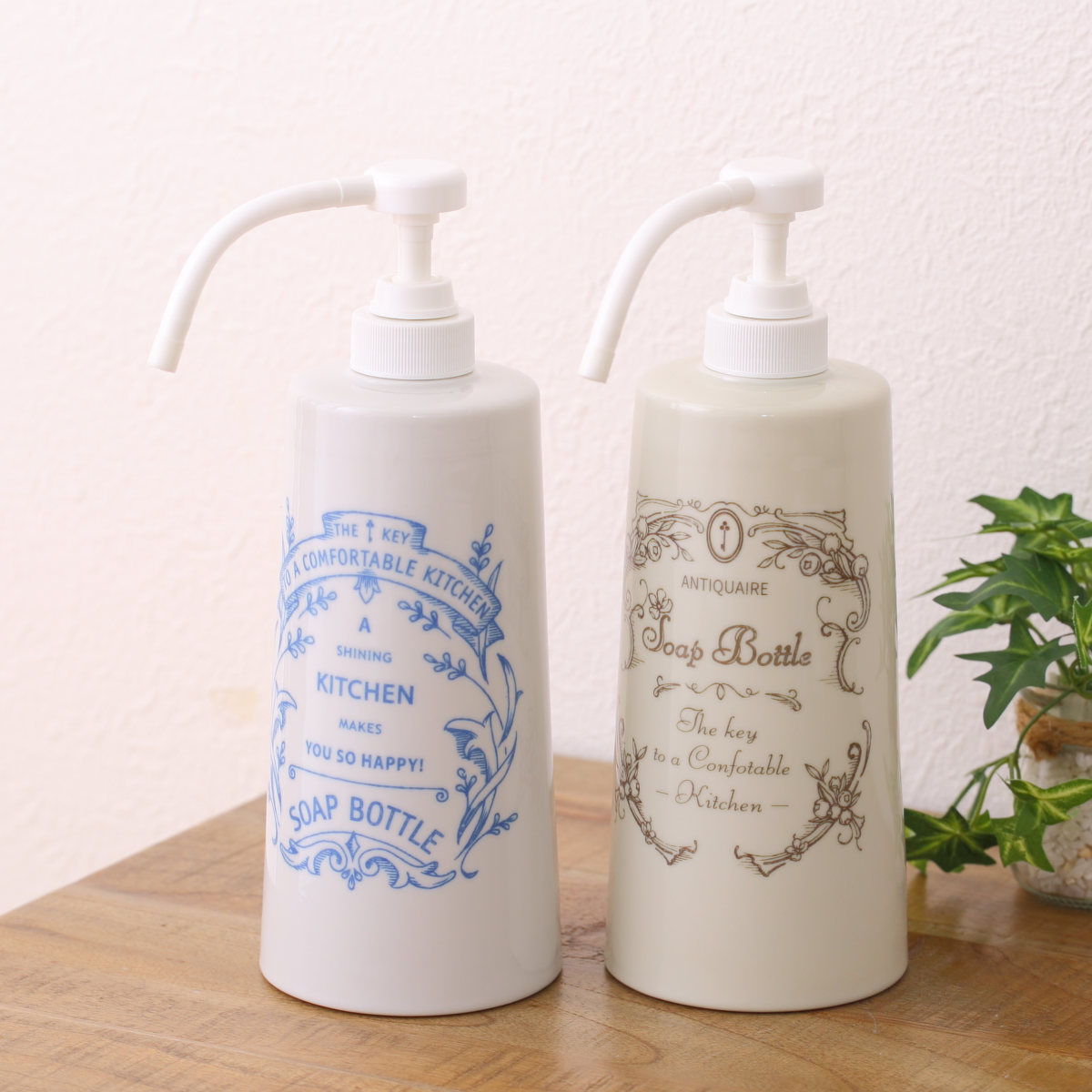 石鹸ボトル 600ml アンティケール キッチン ソープボトル 陶器 ( ディスペンサー ボトル 洗剤 ソープ 詰替えボトル 詰め替え用 600 日本製 陶器製 ハンドソープ アルコール ロングノズル プッシュ 容器 リキッド ポンプ 大容量 ) 【ベリー】 ベリー