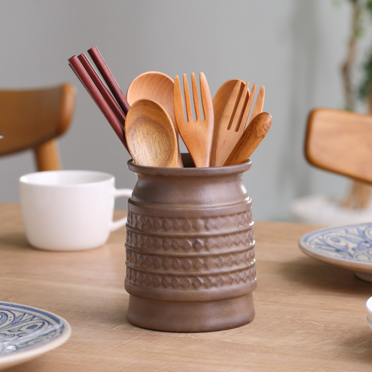 カトラリースタンド スカンジナビア ツールスタンド 磁器 日本製 ( カトラリー スタンド せっ器 北欧 キッチンツール収納 調理道具 キッチンツール 収納 調理道具立て 食洗機対応 花瓶 フラワーベース マット おしゃれ かわいい ) 【マットブロンズ】 マットブロンズ