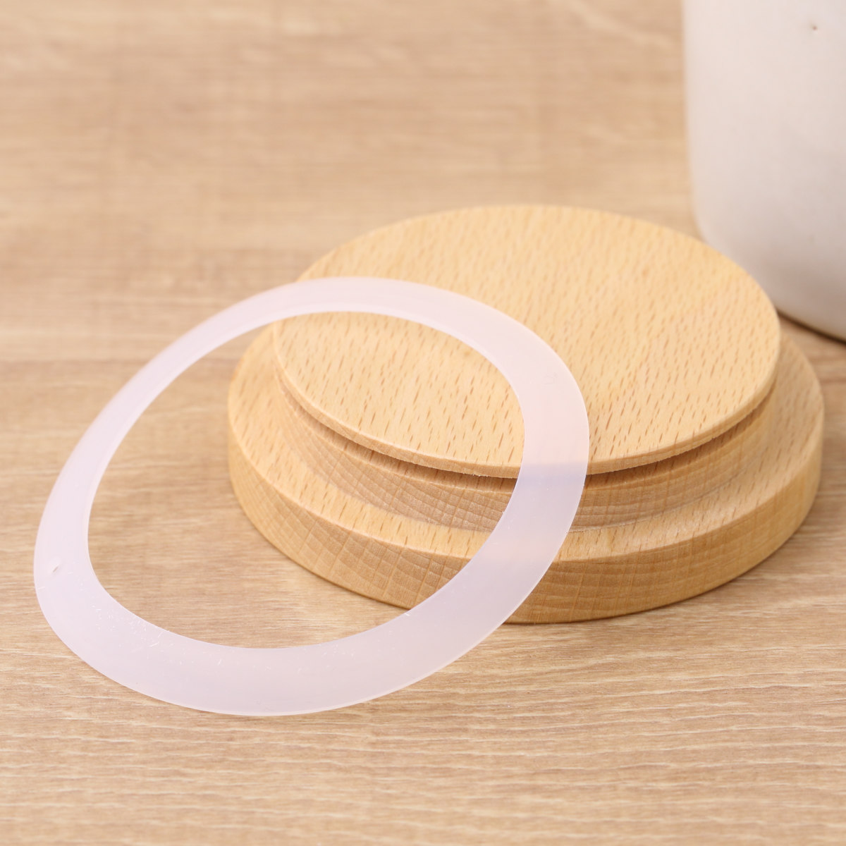 保存容器 300ml ミョルク キャニスター ( 調味料容器 調味料入れ ストッカー 密閉 せっ器 北欧 木蓋付き 丸型 砂糖 塩 コーヒー 紅茶 天然木 おしゃれ シンプル 上品 北欧風 バイカラー パッキン ) 【ナチュラル】 ナチュラル