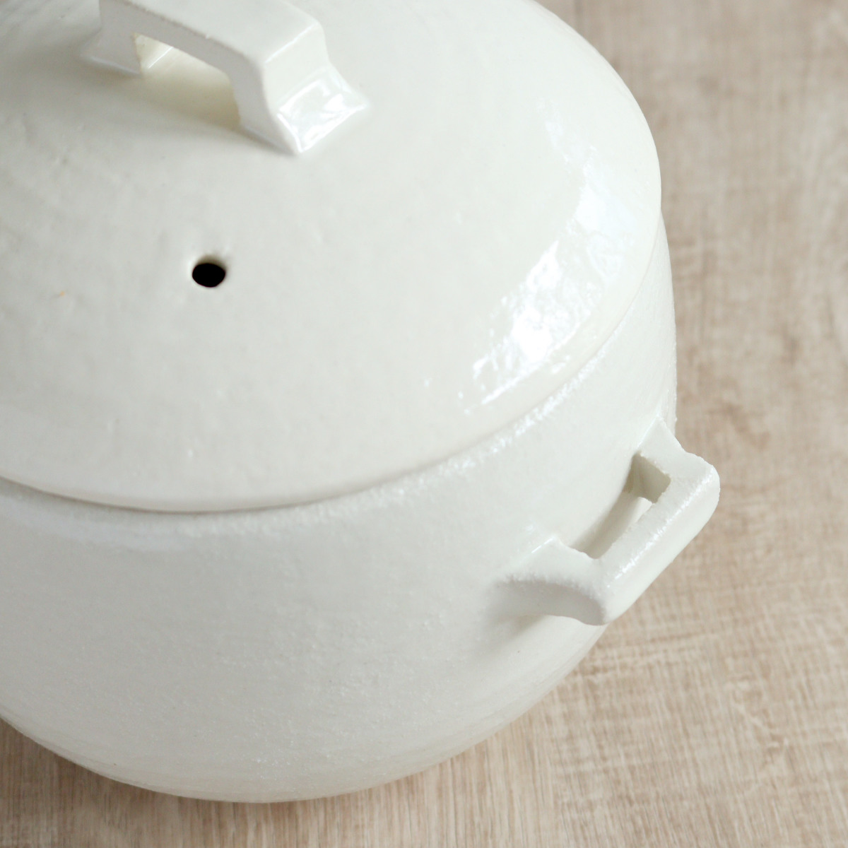 炊飯土鍋 2合炊 直火専用 中蓋付き OKATTE ごはん土鍋 日本製 ( ごはん鍋 ご飯土鍋 陶器製 どなべ おすすめ 電子レンジ対応 オーブン対応 2合 1合炊き ガス火対応 直火対応 ご飯鍋 土鍋 炊飯鍋 炊飯用土鍋 二合炊き 二重蓋 ) 【ホワイト】 ホワイト