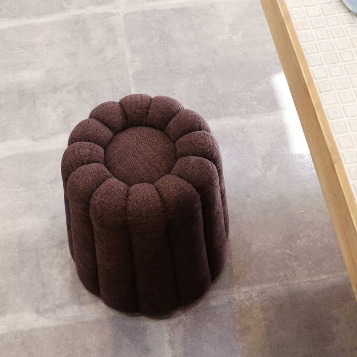 スツール カヌレ 座面高40.5cm ( 椅子 オットマン コンパクト ローチェア チェア イス かわいい スイーツ お菓子 くすみカラー インテリア ) 【ピンク】 ピンク