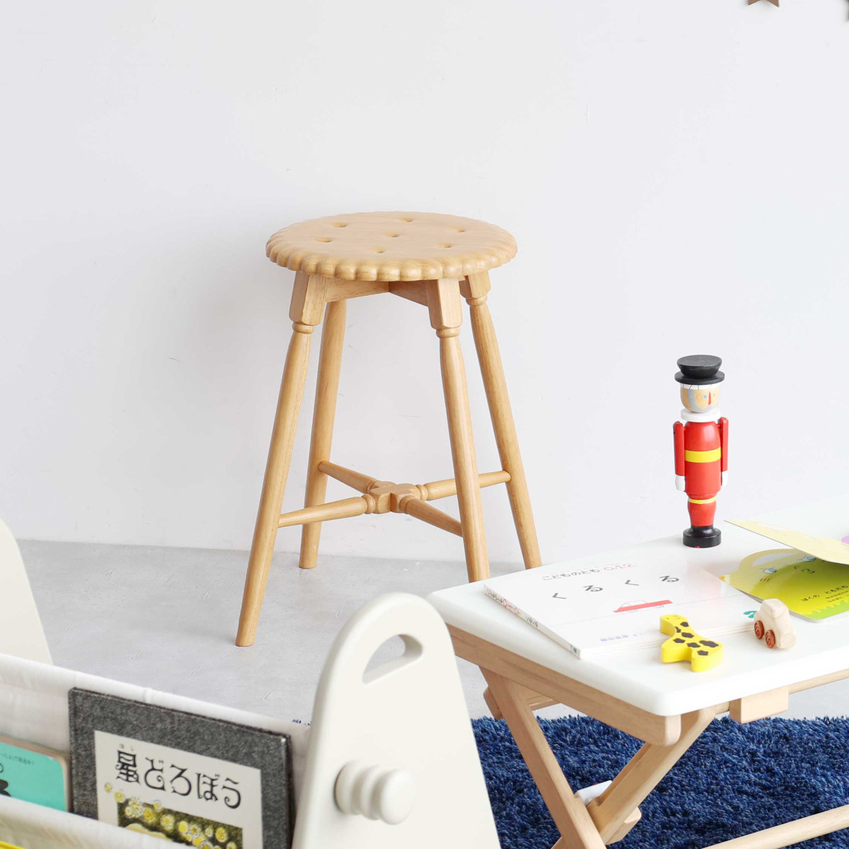 スツール ビスケット 座面高45.5cm 木製 ( 天然木 椅子 丸 ラウンド コンパクト チェア イス かわいい スイーツ お菓子 くすみカラー インテリア ) 【ナチュラル】 ナチュラル