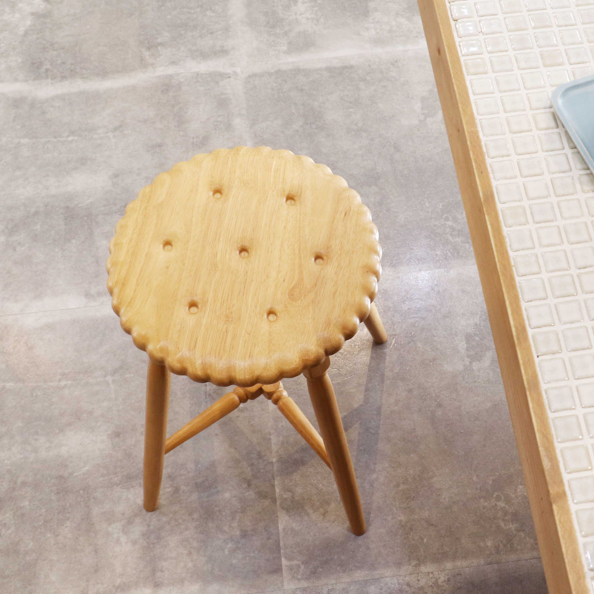 スツール ビスケット 座面高45.5cm 木製 ( 天然木 椅子 丸 ラウンド コンパクト チェア イス かわいい スイーツ お菓子 くすみカラー インテリア ) 【ナチュラル】 ナチュラル