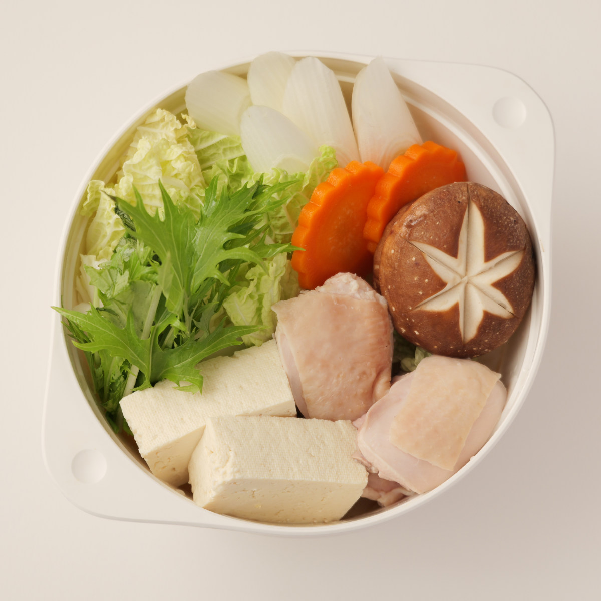 電子レンジ調理鍋 Cook Pot 蒸し皿付き まな板になる蓋付き レンジ調理器 日本製 ( 電子レンジ調理器 蒸し器 鍋 食洗機対応 1人鍋 ラーメンメーカー ふた付き 電子レンジ専用調理器 電子レンジ料理 電子レンジ調理 火を使わない ) 【グリーン】 グリーン