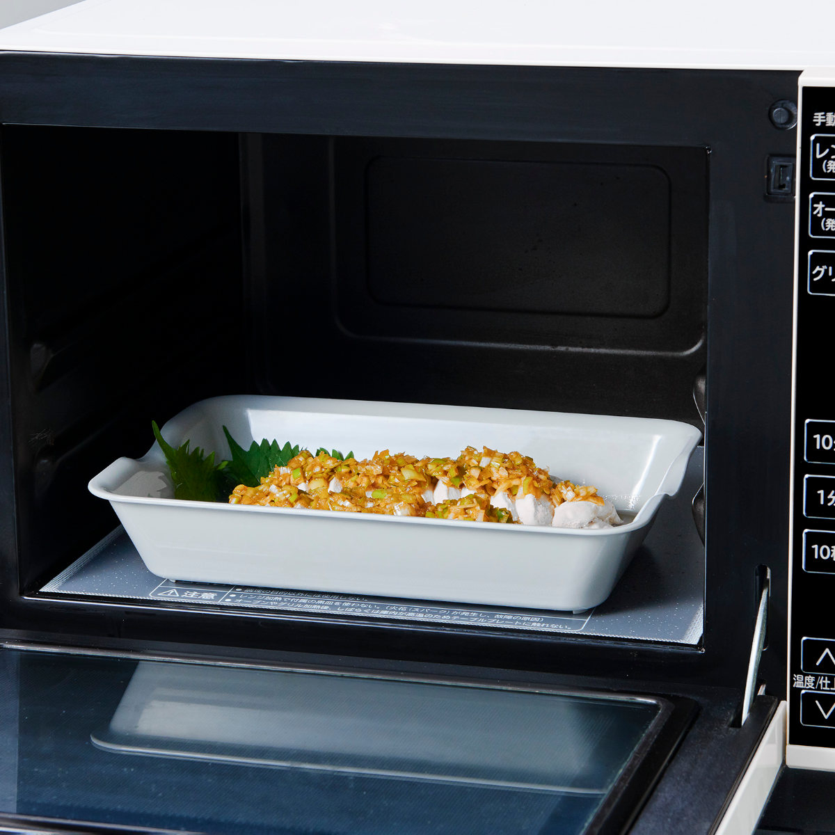 バット&ザル ワイド 3点セット 抗菌 電子レンジ対応 日本製 ( ざる ザル 角ざる 水切りざる バット セット 抗菌加工 四角 角型 浅型 薄型 トレー プラスチック製 耐熱 下ごしらえ スタッキング コンパクト 調理器具 )