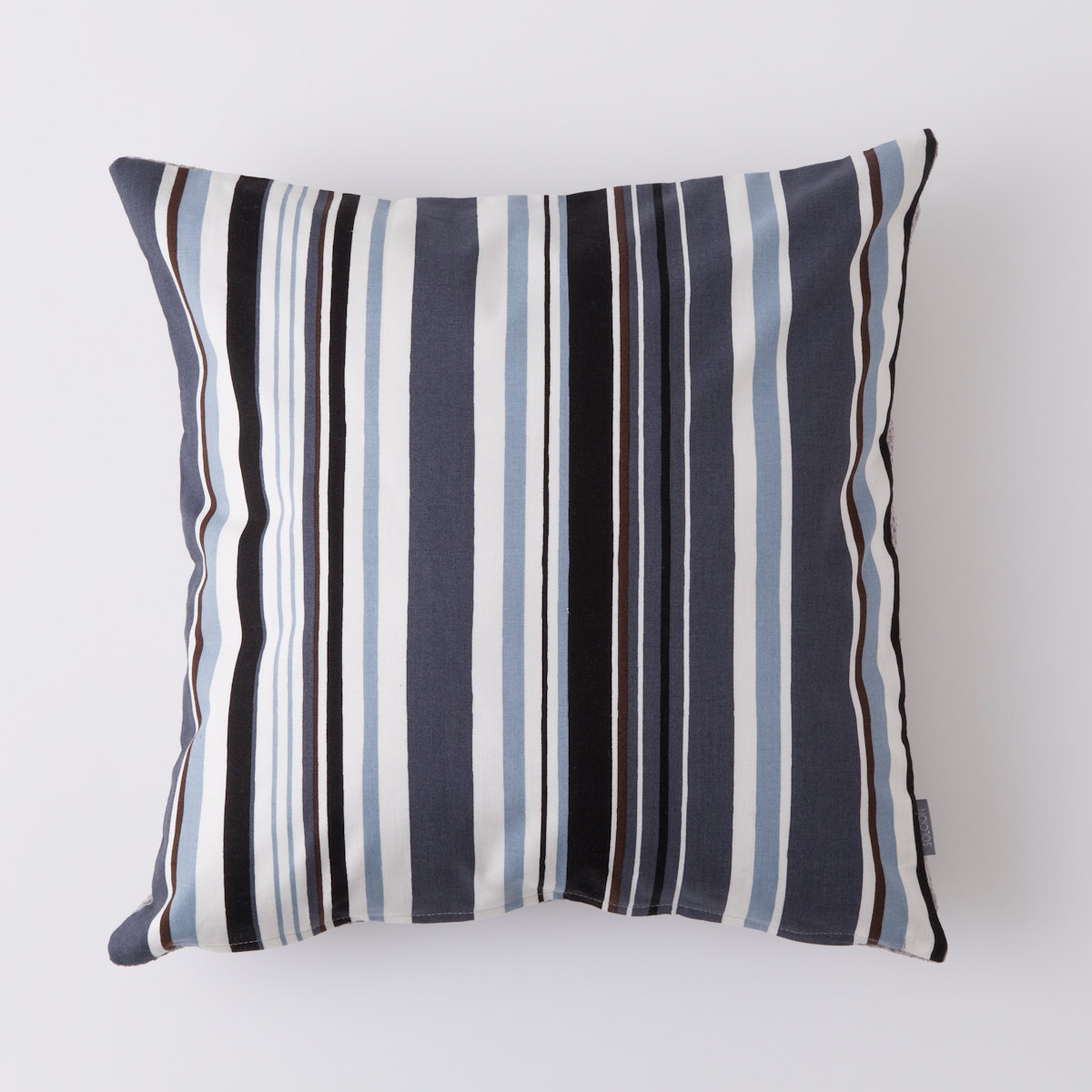 クッションカバー TOMARU ( クッション カバー 45×45cm 滑り止め付き 日本製 ストライプ ネコ インテリア 雑貨 タブレットクッション 替え 北欧 おしゃれ タブレット スマホ スタンド 模様替え インテリア雑貨 正方形 替えカバー ) 【グリーンストライプ】 グリーンストライプ