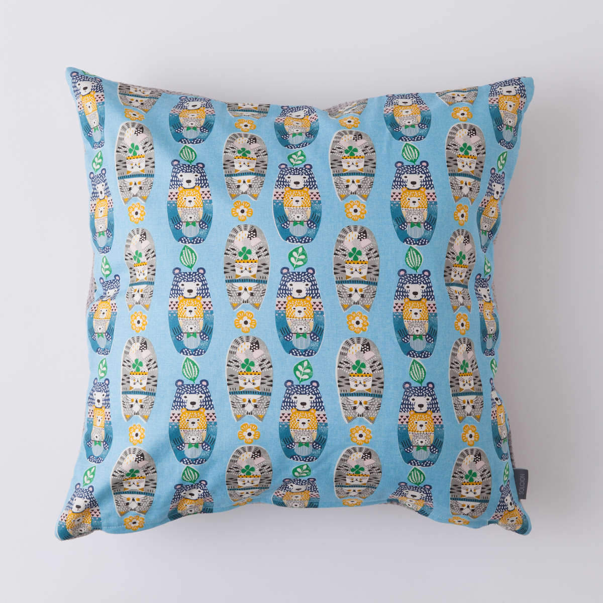 クッションカバー TOMARU ( クッション カバー 45×45cm 滑り止め付き 日本製 ストライプ ネコ インテリア 雑貨 タブレットクッション 替え 北欧 おしゃれ タブレット スマホ スタンド 模様替え インテリア雑貨 正方形 替えカバー ) 【グリーンストライプ】 グリーンストライプ