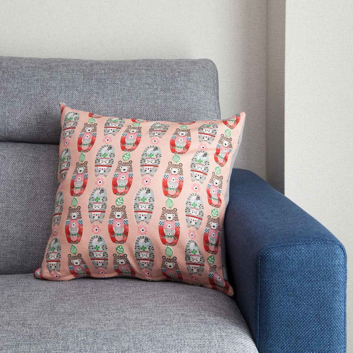 クッションカバー TOMARU ( クッション カバー 45×45cm 滑り止め付き 日本製 ストライプ ネコ インテリア 雑貨 タブレットクッション 替え 北欧 おしゃれ タブレット スマホ スタンド 模様替え インテリア雑貨 正方形 替えカバー ) 【グリーンストライプ】 グリーンストライプ