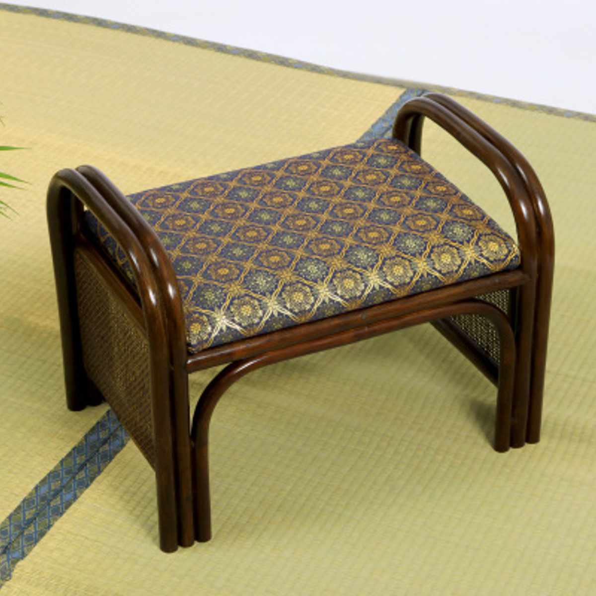 ラタンチェア 金襴座椅子 紫 仏壇用 幅49cm （ 正座椅子 イス