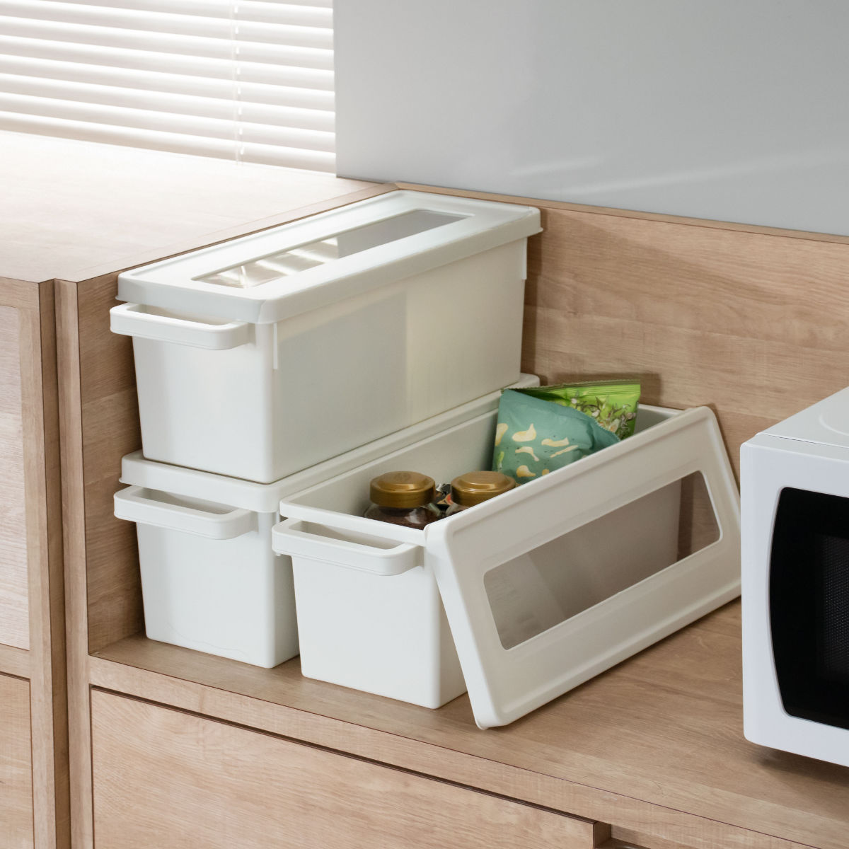 収納ケース メディアコンテナ CD用 ホワイト 幅44.9×奥行16.7×高さ16.4cm ( CD収納ケース 収納ボックス メディア収納 ボックス ケース フタ付き 仕切り付き 積み重ね プラスチック 収納 保管 整理 小物収納 )